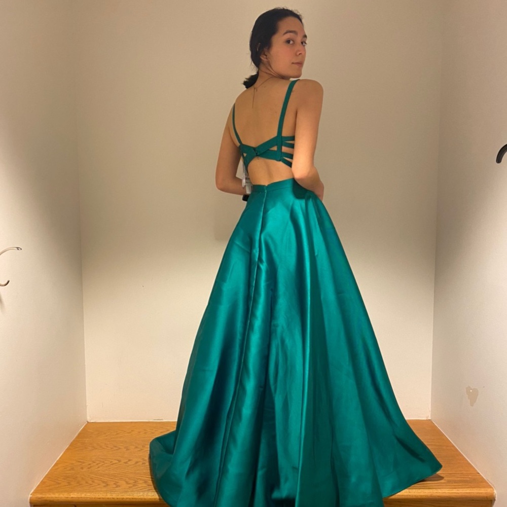 Prom dress